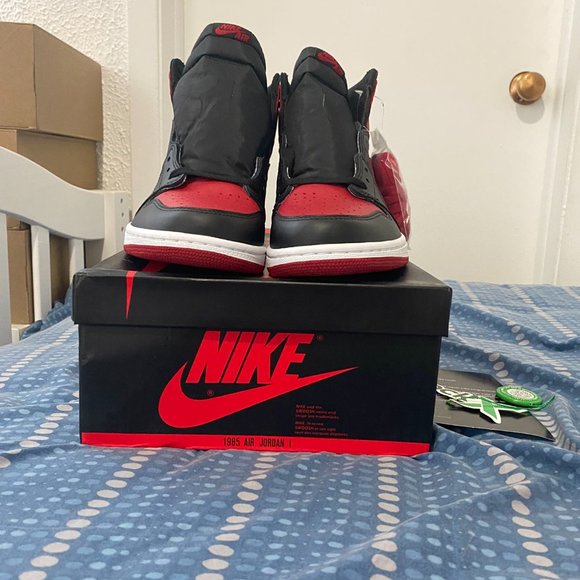 Jordan 1 Retro Bred “Banned” (2016) SHIP ONLY main image 5